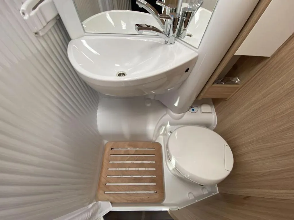 Autocaravana Para 6 Malaga Spain